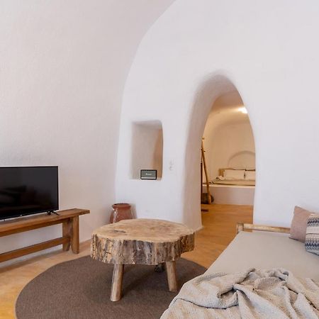 Caval II Hotel Fíra Kültér fotó
