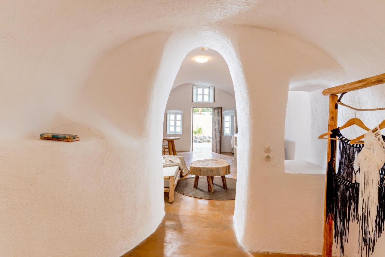 Caval II Hotel Fíra Kültér fotó